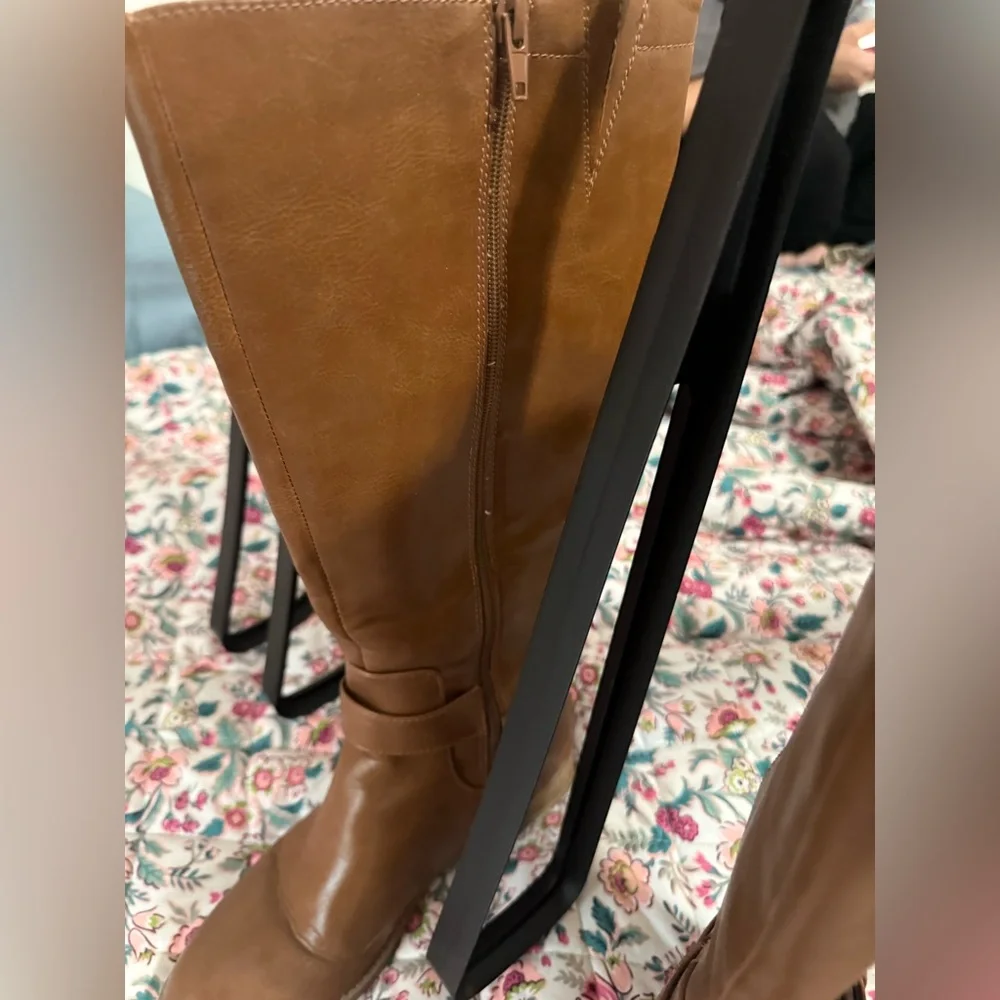 Bass Women’s Tall Brown Leather Riding Boots